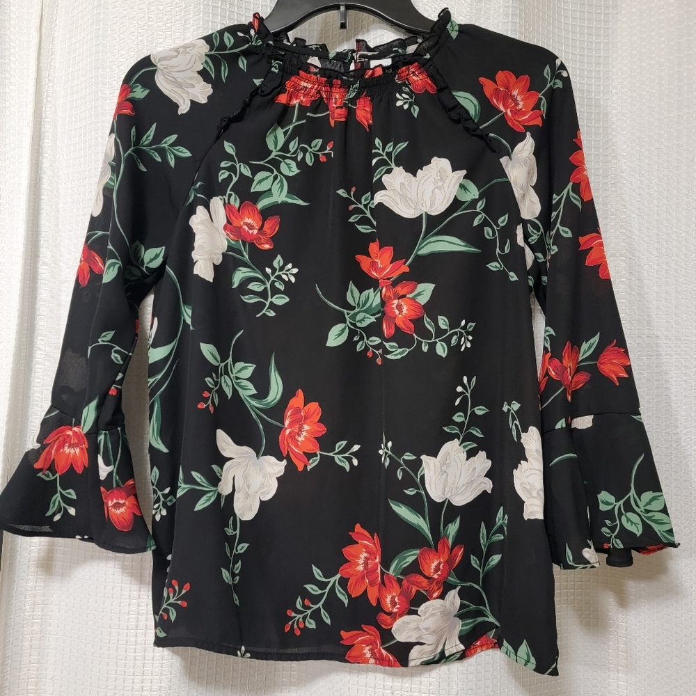 Old Navy Womens Black Floral  Bell Sleeve Blouse
